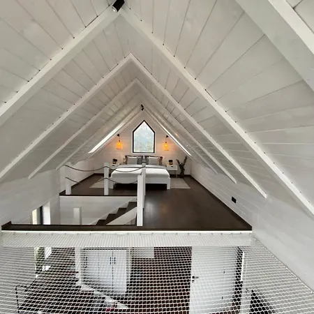 Holiday home Under Sky - з теплим басейном ,чаном-джакузі, панорамною ванною та Playstation 5 *